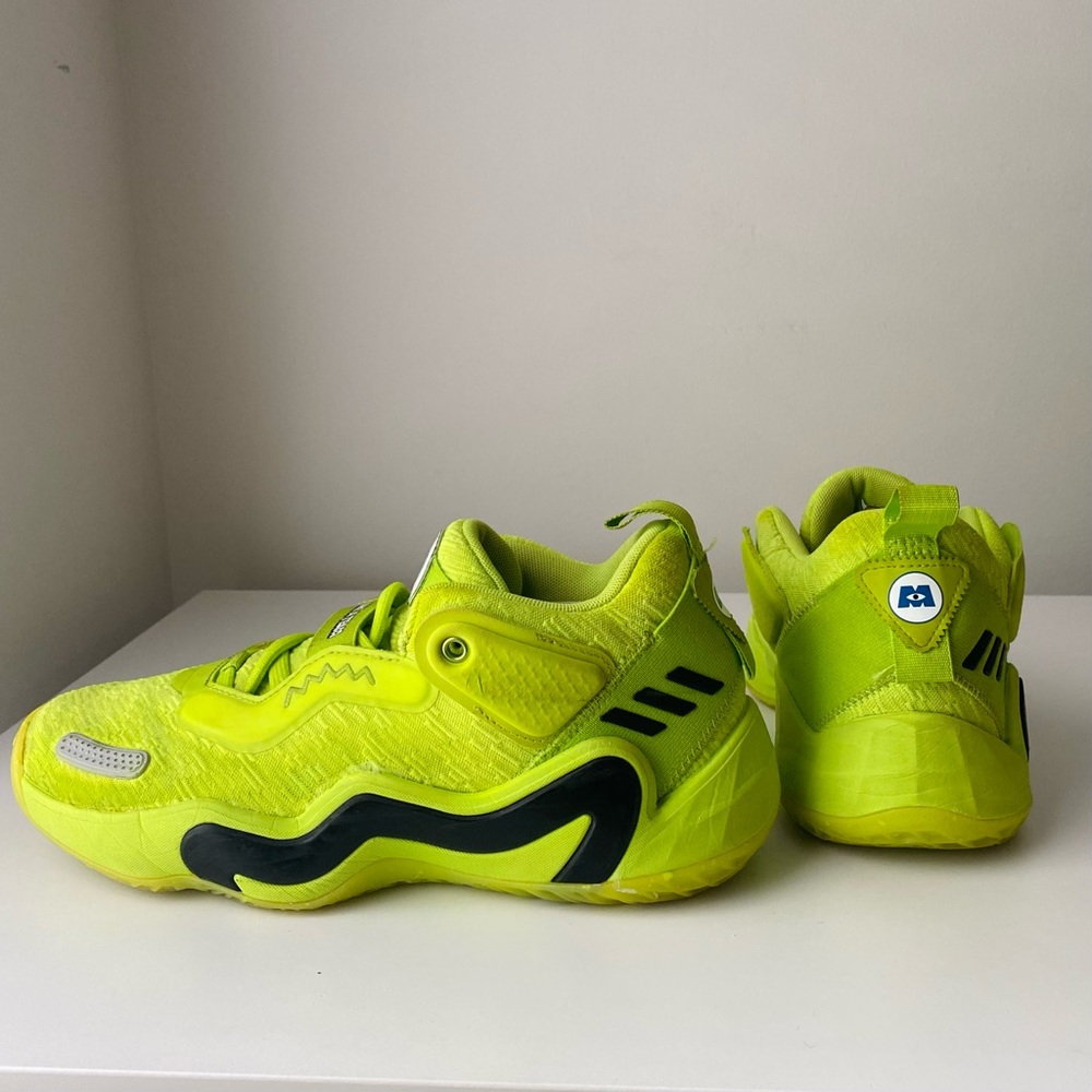 Adidas D.O.N Issue #3 Youth Men’s Monsters Inc Mike Mozawski H67418, Size US 6